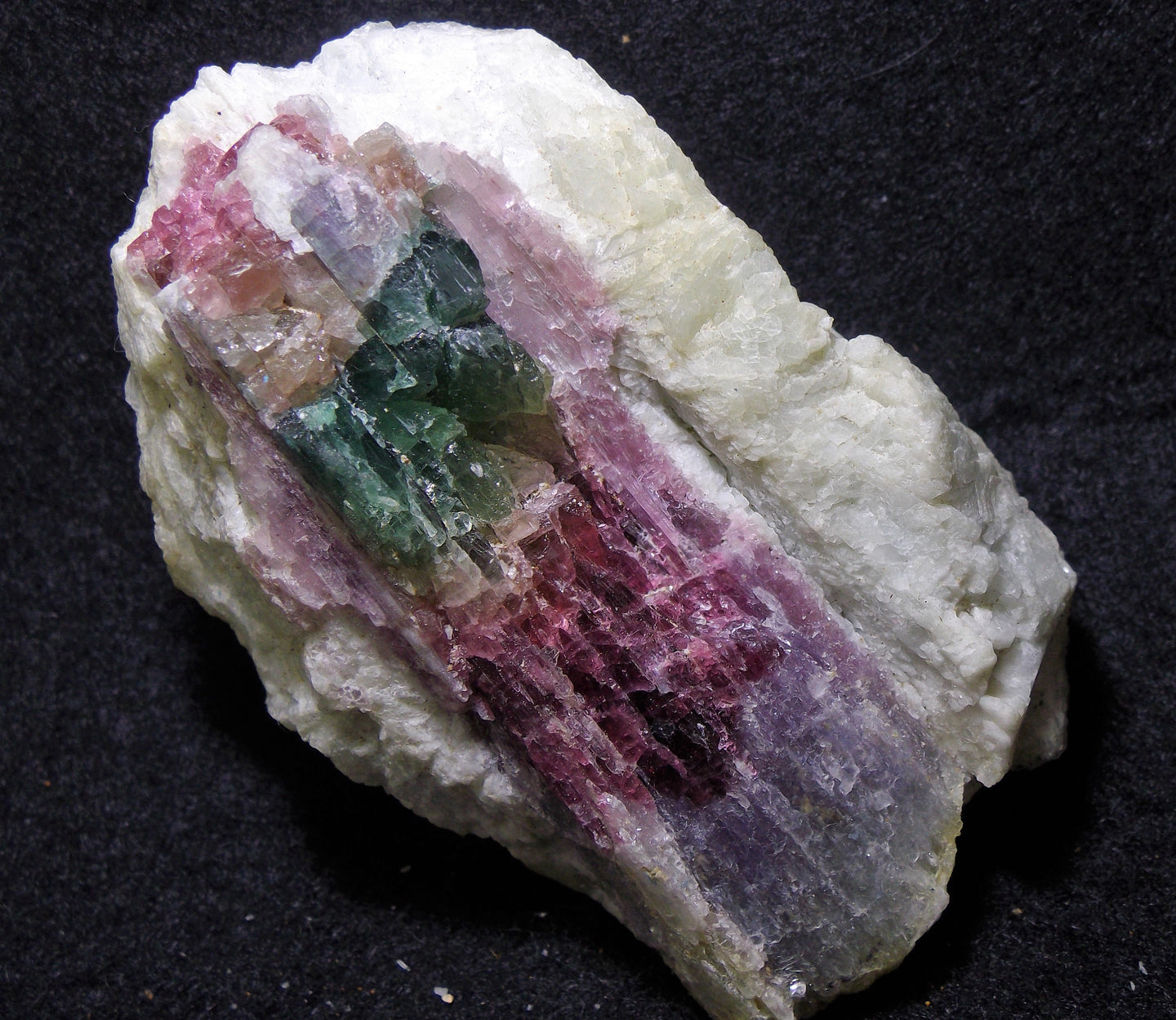 Natural Tricolor Watermelon Tourmaline Quartz Crystal Mineral Specimen TMLW10107