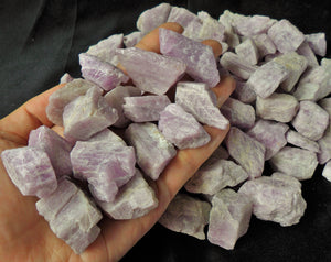 100 Grams Raw Kunzite Crystal Healing Gemstones - Medium Sizes
