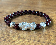 Red Garnet Crystal and Silver Pixiu Beads Stone Gemstone Bracelet Men and Women Gift Jewelry