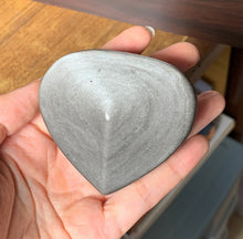 Mexico Silver Obsidian Polished Heart Shape Crystal Tumble Stone Palm Stone Decor - SOB10144